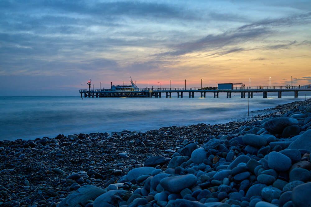 Photograph by Mikhail Khmelevskiy