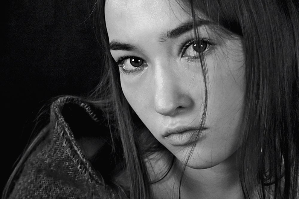 Взор напротив