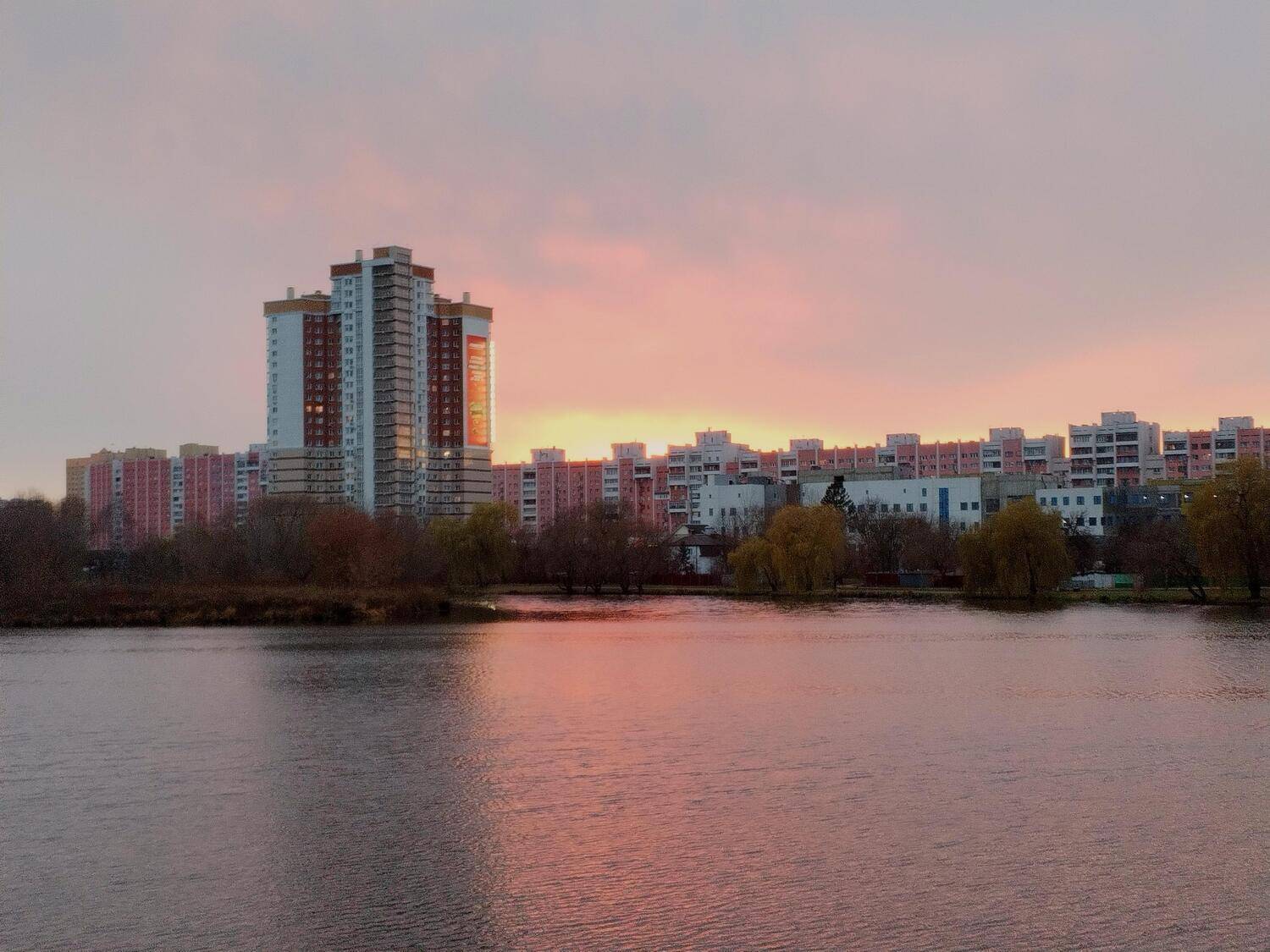 Закат на Свислочи