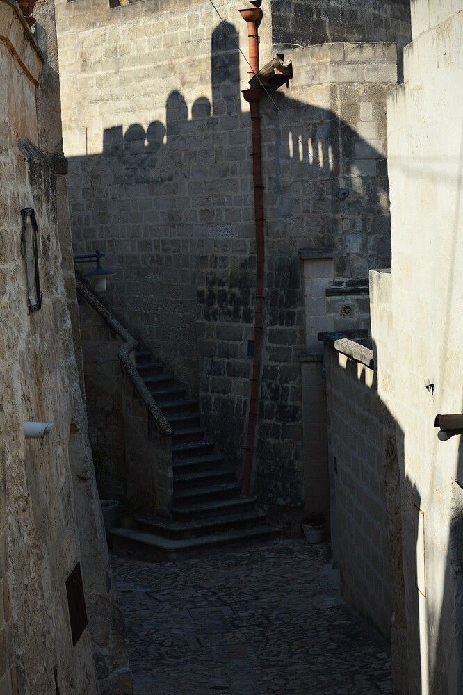 To the upper terrace...