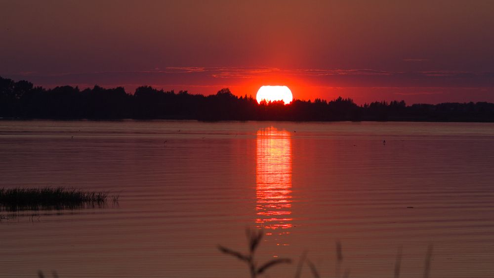 Sunset over the Volga river/Закат над Волгой