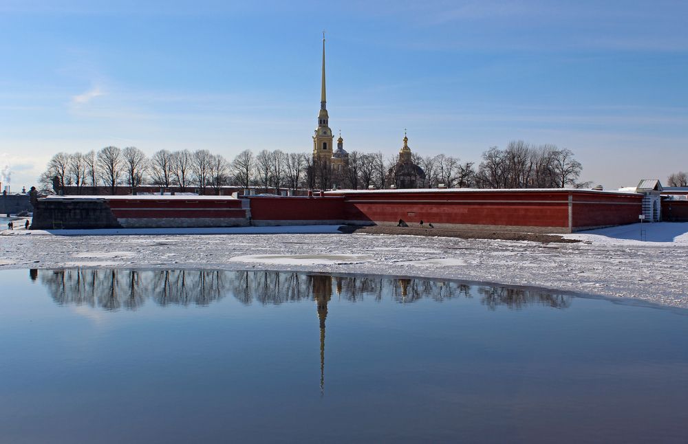 Петербургская Симметрия