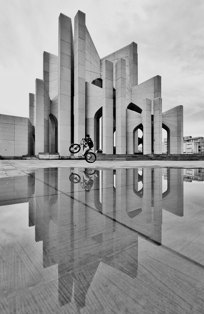 Фотография автора Naser Rezeian