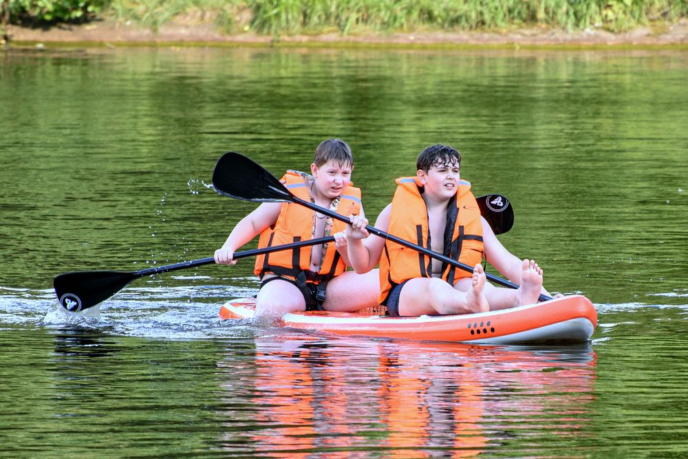 Табань!Берег близко...