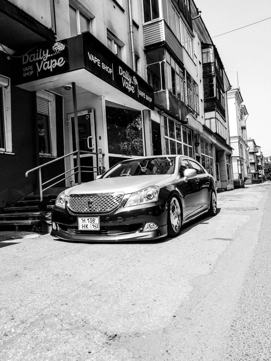 Photo #12302468