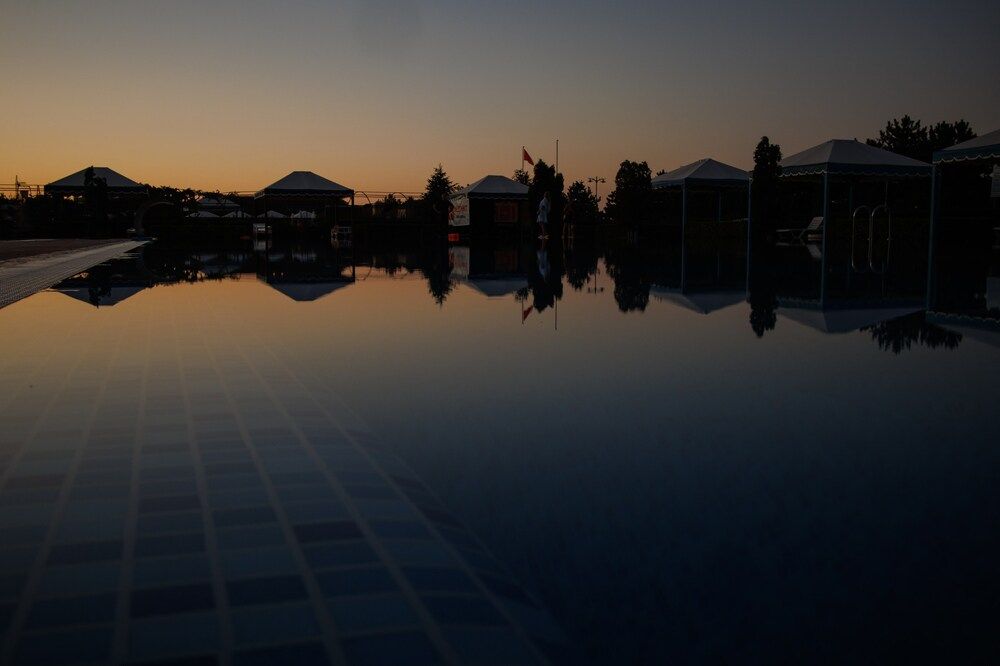 Каспийская ночь