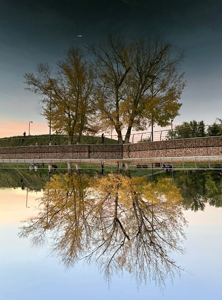 Осеннее отражение (Autumn reflection)