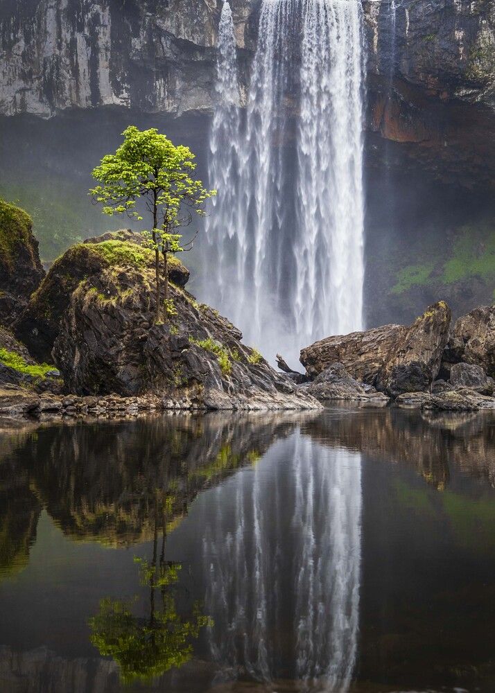 K50 Vietnam Waterfall