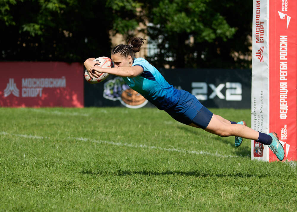 Photograph by Mikhail Khmelevskiy