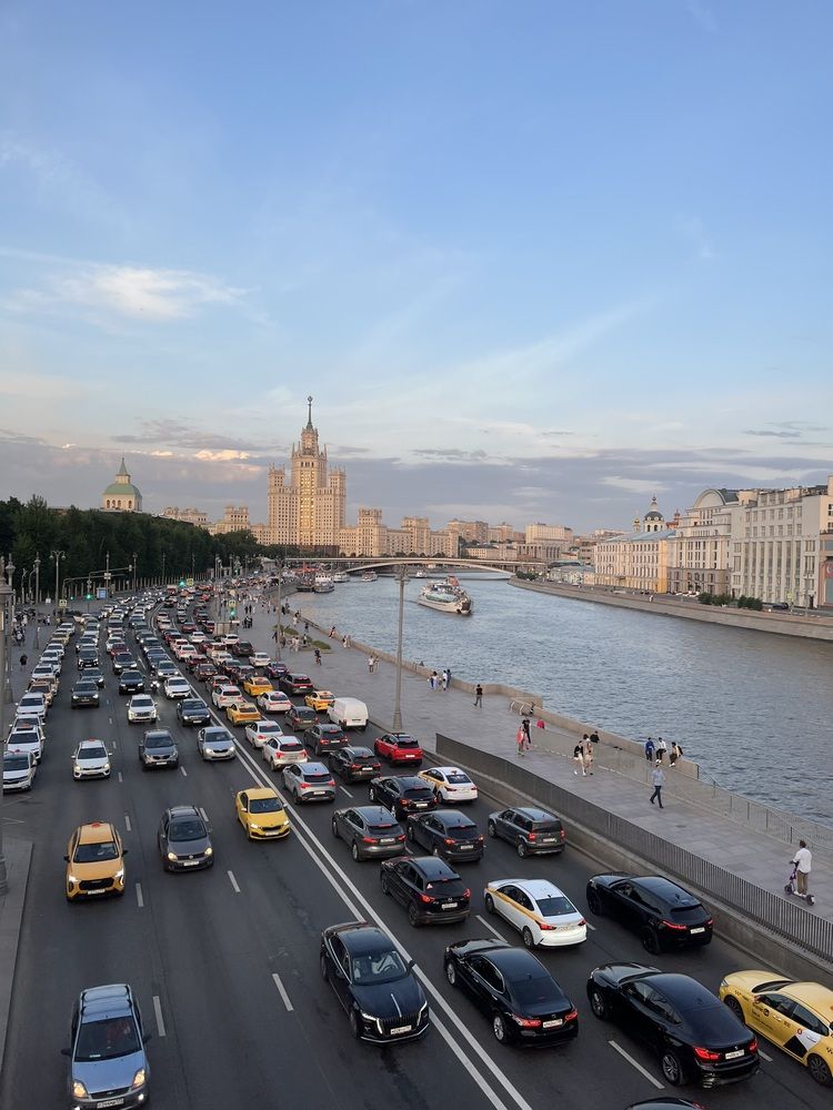 Фотография автора Виктория Ляпина