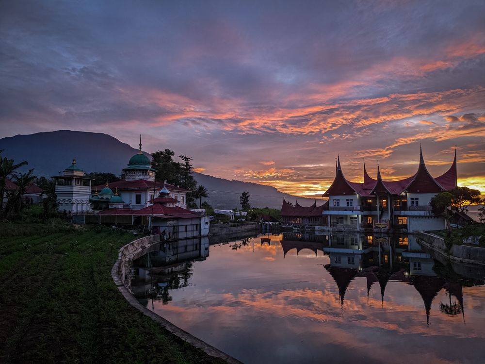 Photograph by Muhammad Fahrul