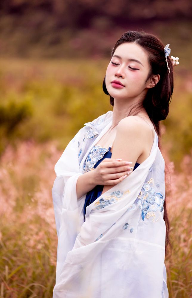 Photograph by Doan Thi Trung