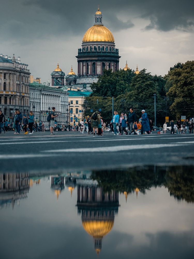 Фотография автора Андрей Иванов