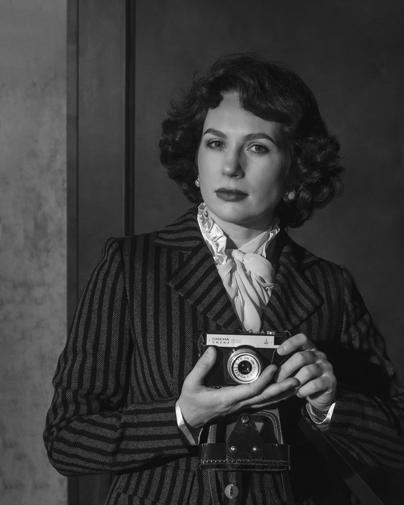 Фотокорреспондентка молодежной многотиражки