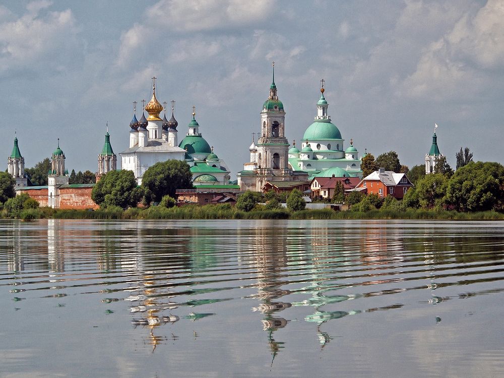 Спасо-Яковлевский монастырь
