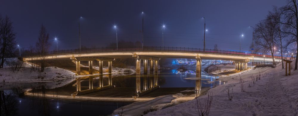 Photograph by Anton Hantov