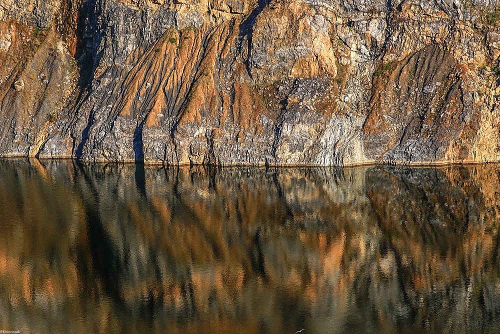 Photograph by Khosro Judi