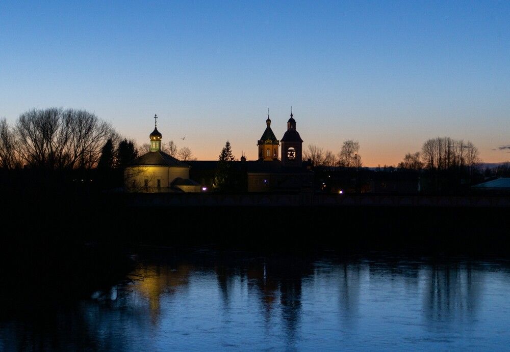 Свято-Духов Монастырь