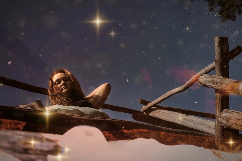 Фотография автора ОЛЬГА БУЛЫЧЕВА