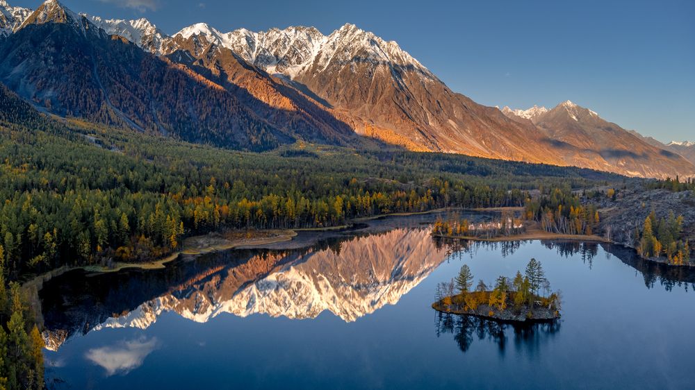 Photograph by Mark Devender