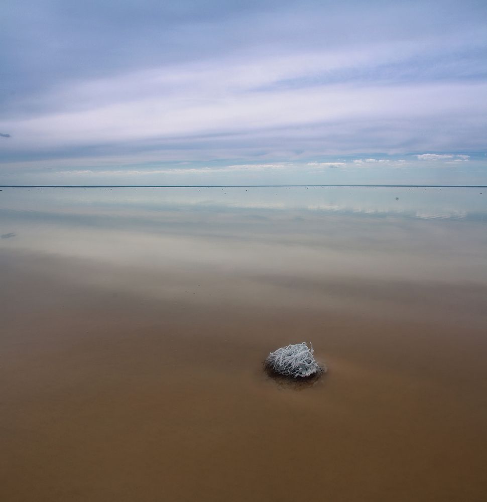 Зеркальная тишина