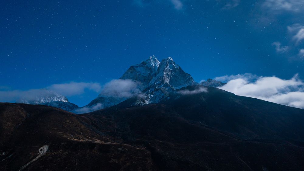 Photograph by Lee kar kit