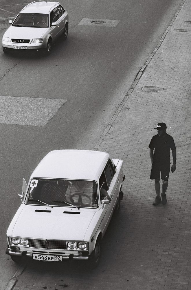 Фотография автора constantnine