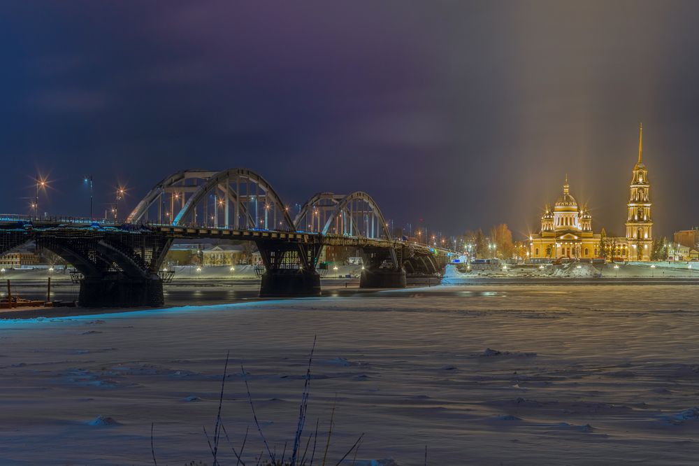 Photograph by Anton Hantov