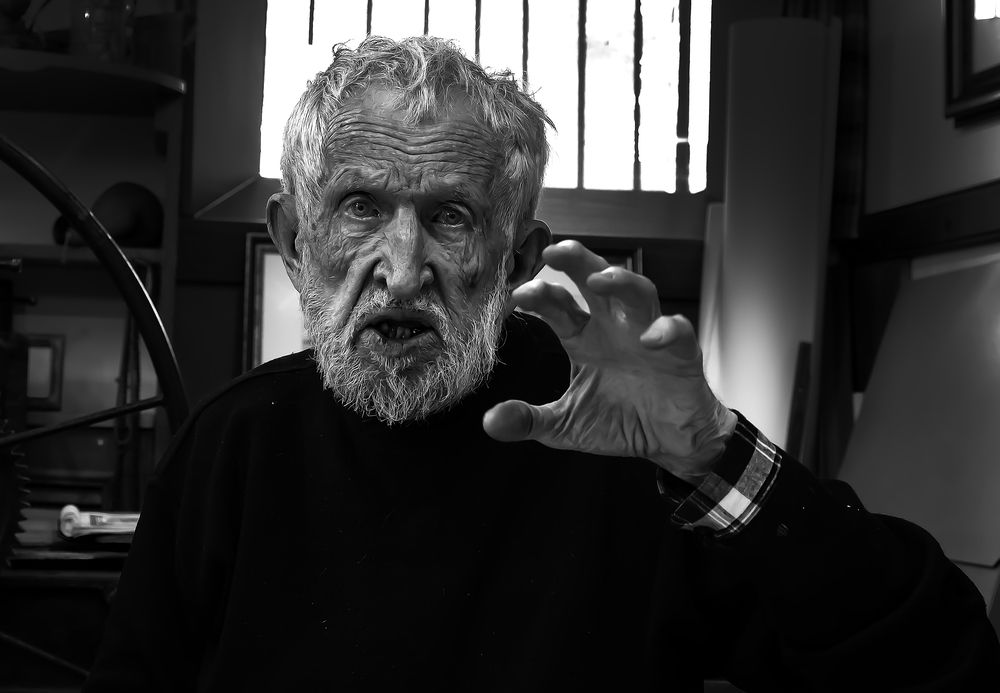 Фотография автора Александр Бичинев