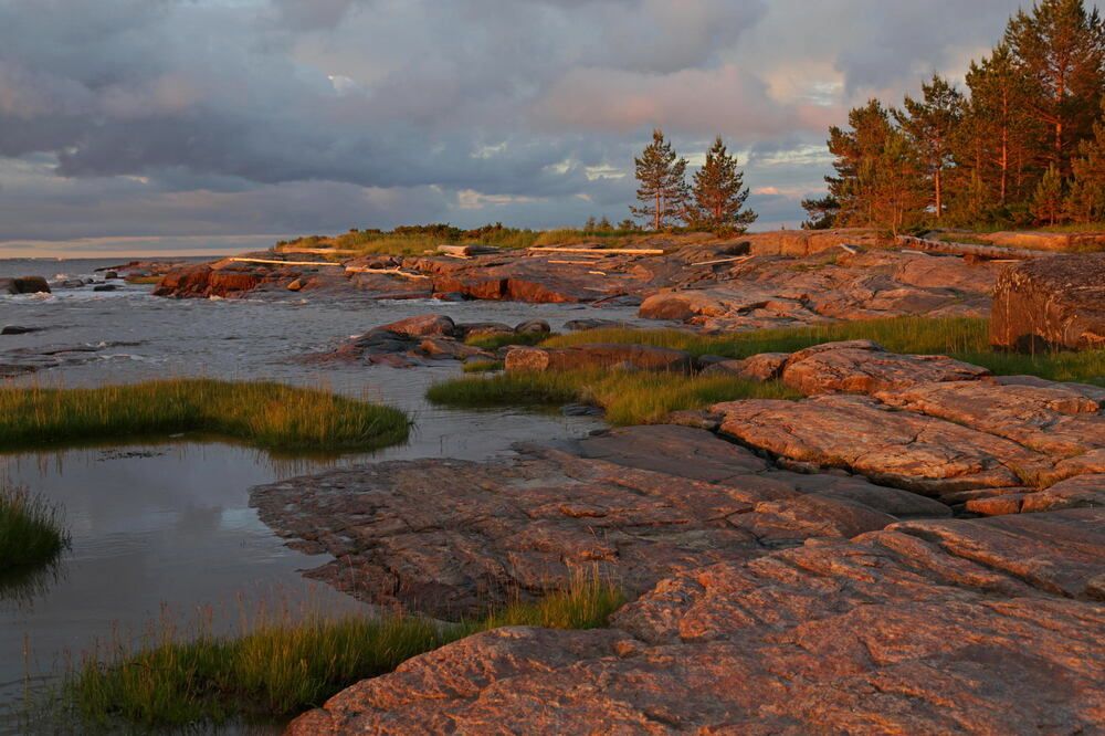 Рассвет на острове Кий