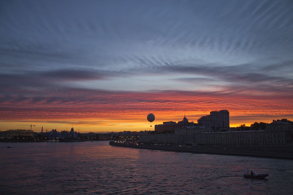 Улетая в закат.