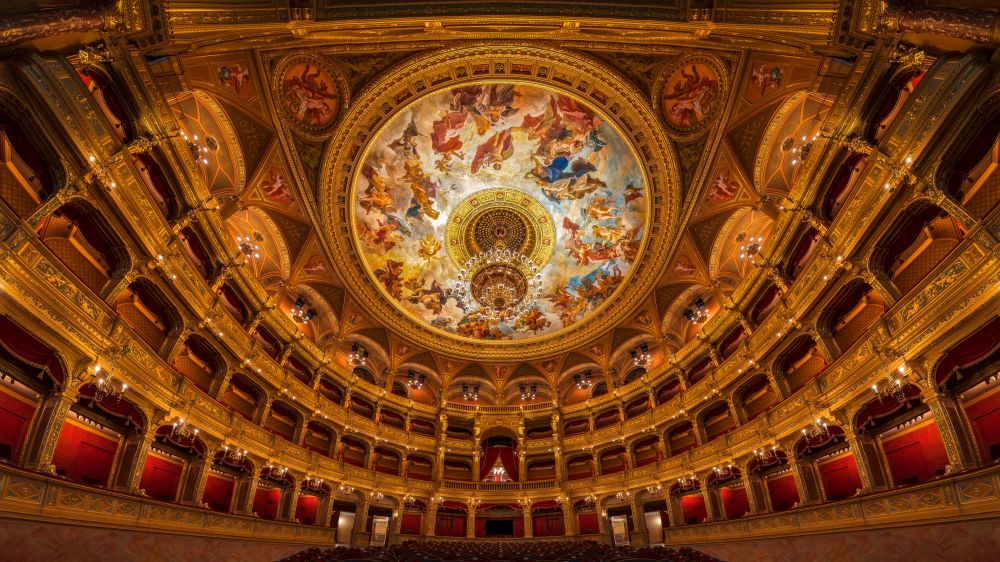 Photograph by Robert Fülöp