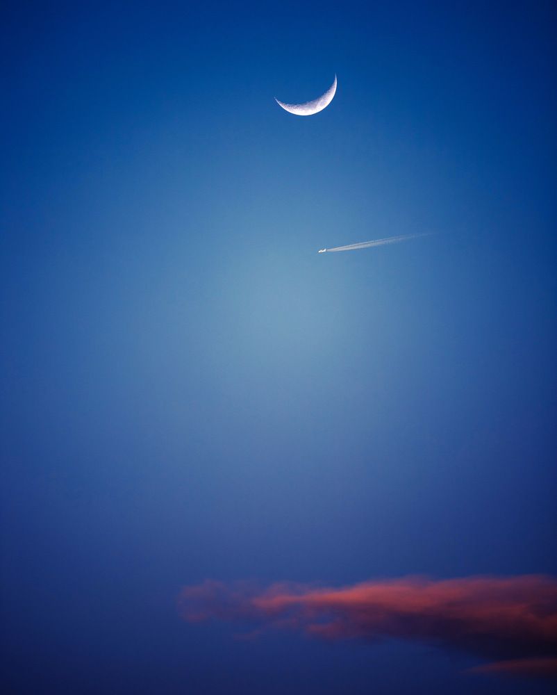 Photograph by Amir Negaresh