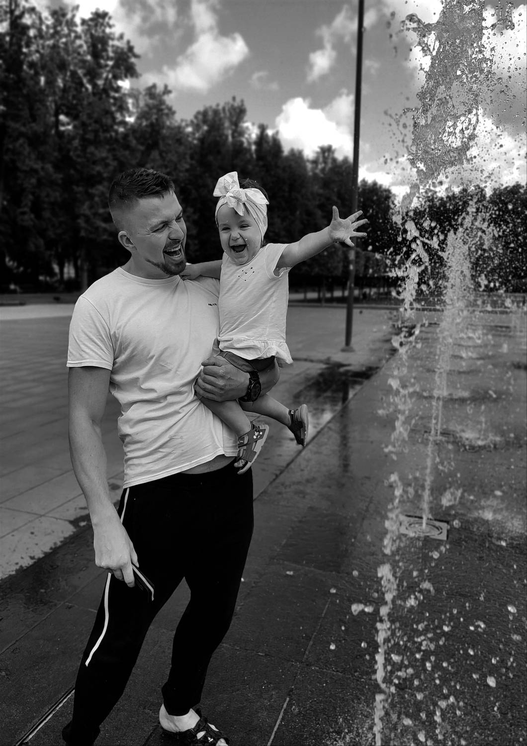 Photo #12363033