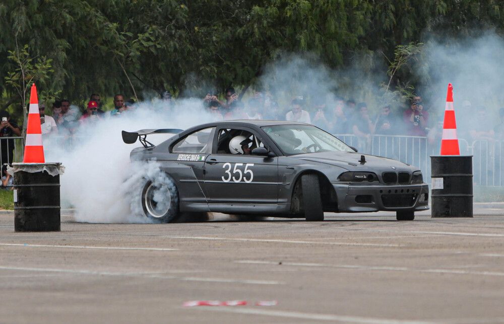 Photograph by elyes14