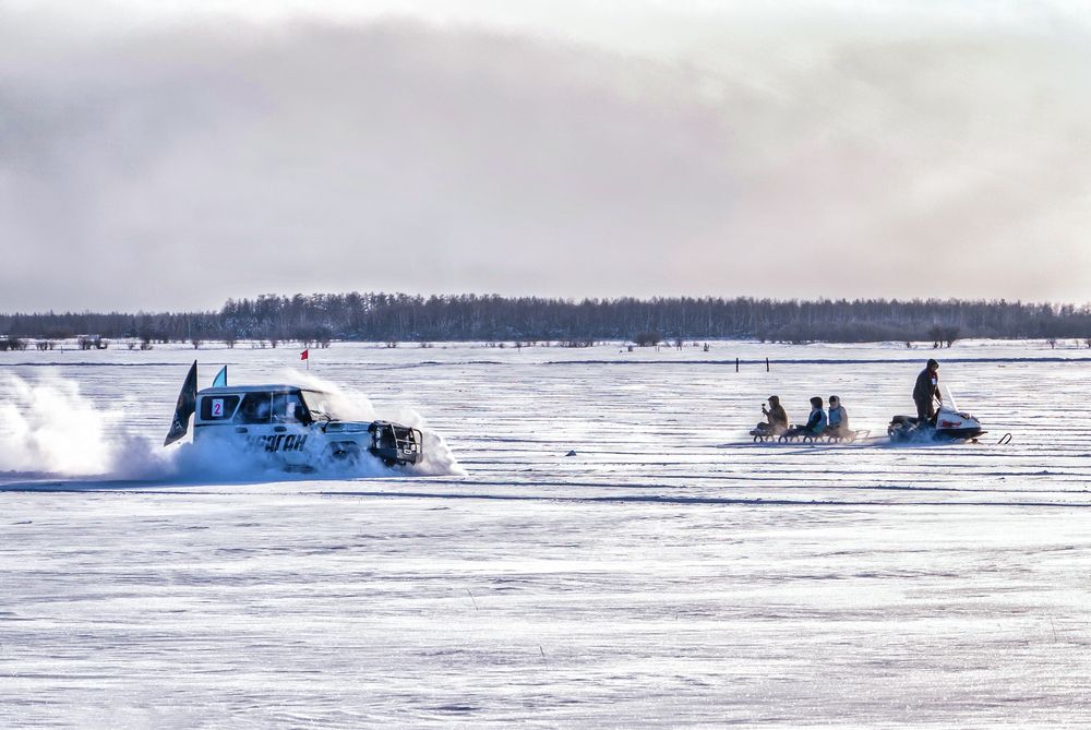 Снежные гонки