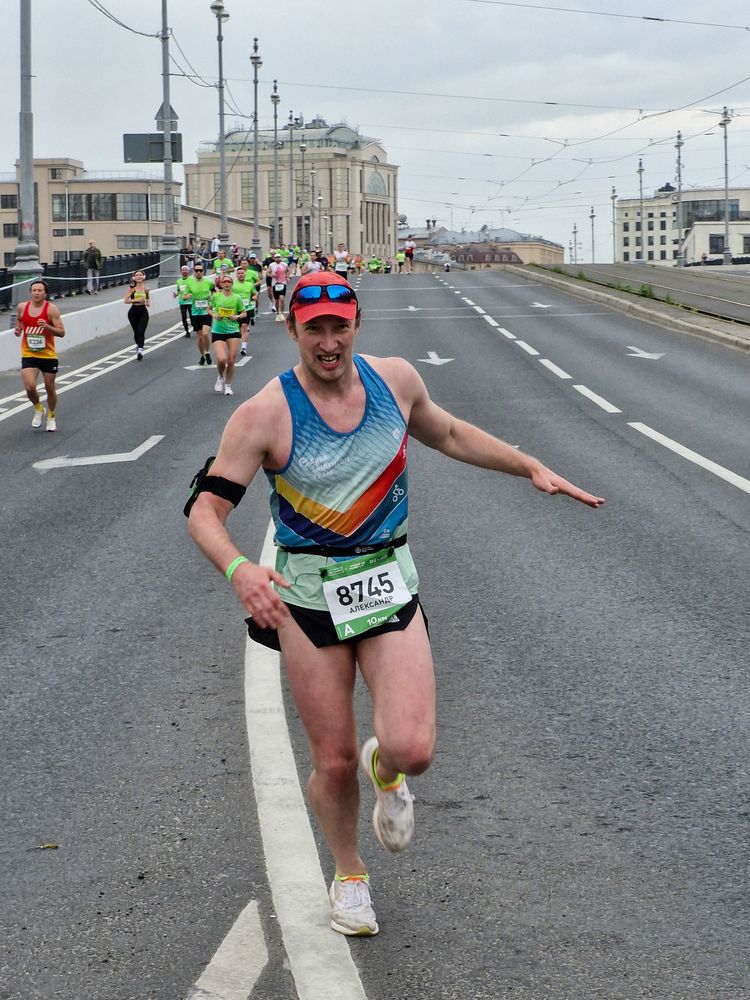 Фотография автора Виктор Степанов