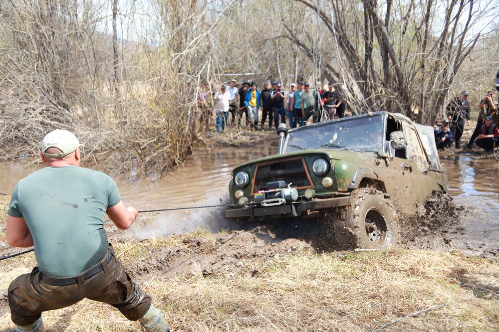 Грязевые гонки на джипах