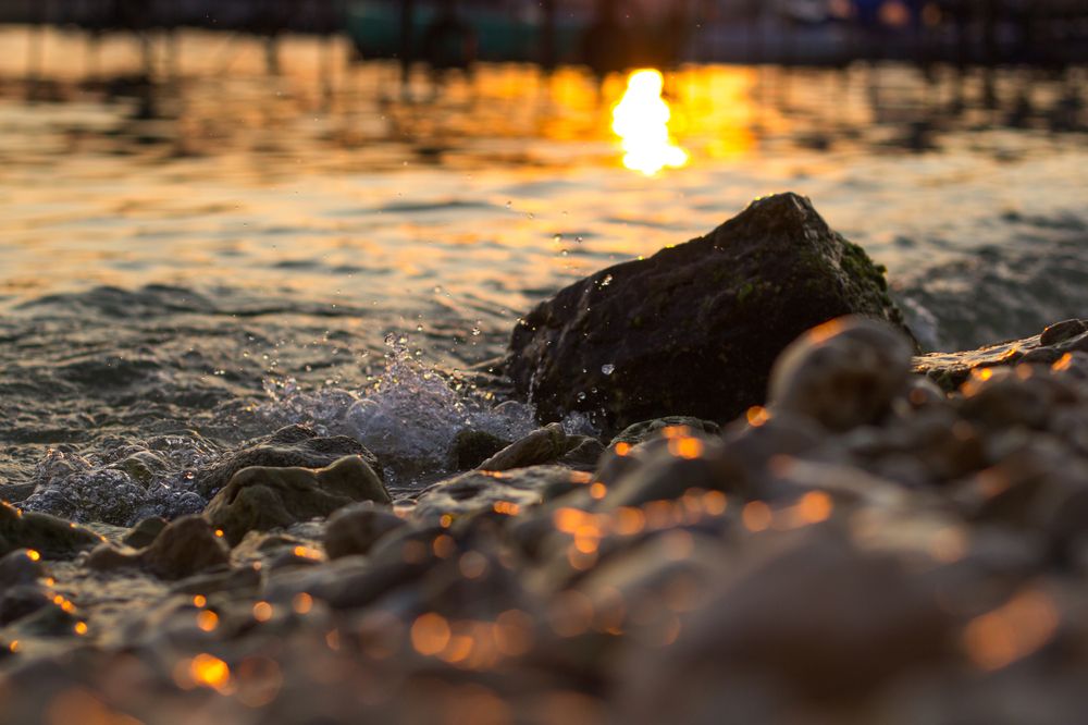 Photograph by Anton Hantov