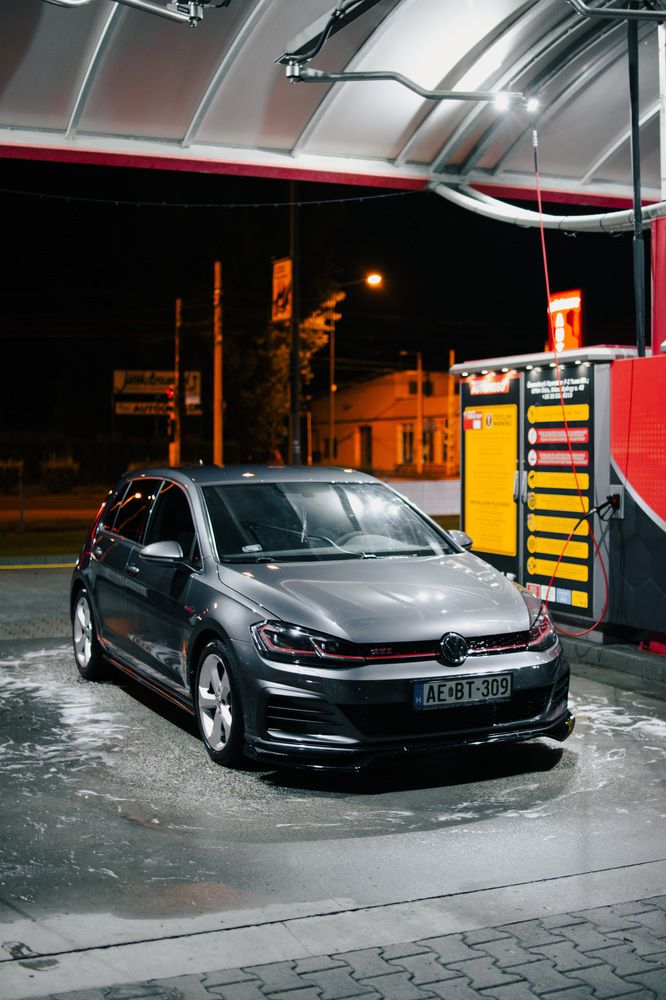 Фотография автора Amir H. Bakhtiari