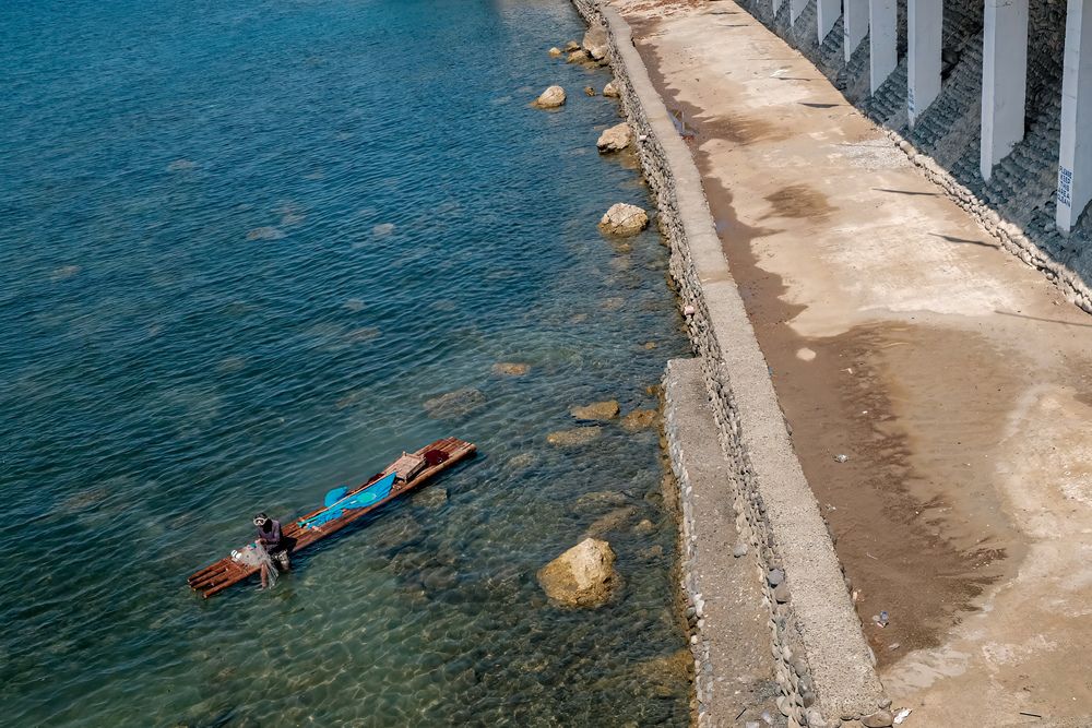 Photograph by Rowell Timoteo