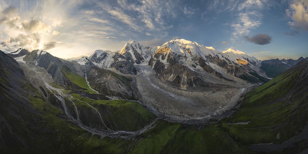 Sunrise panorama in Mount Tienshan
