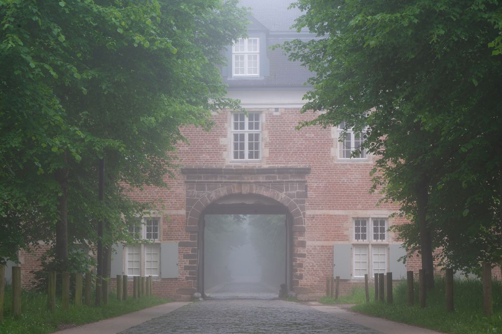 Mary\'s Gate