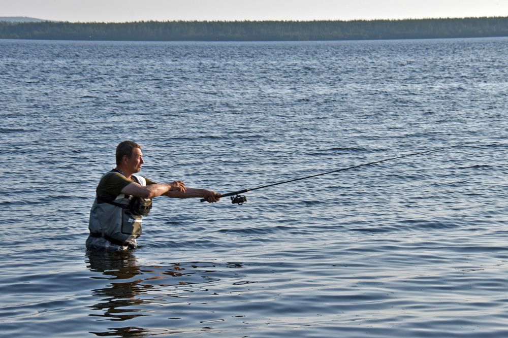 Рыбалка по пояс