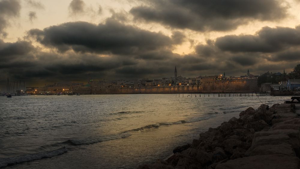 Photograph by Lev Tsenter