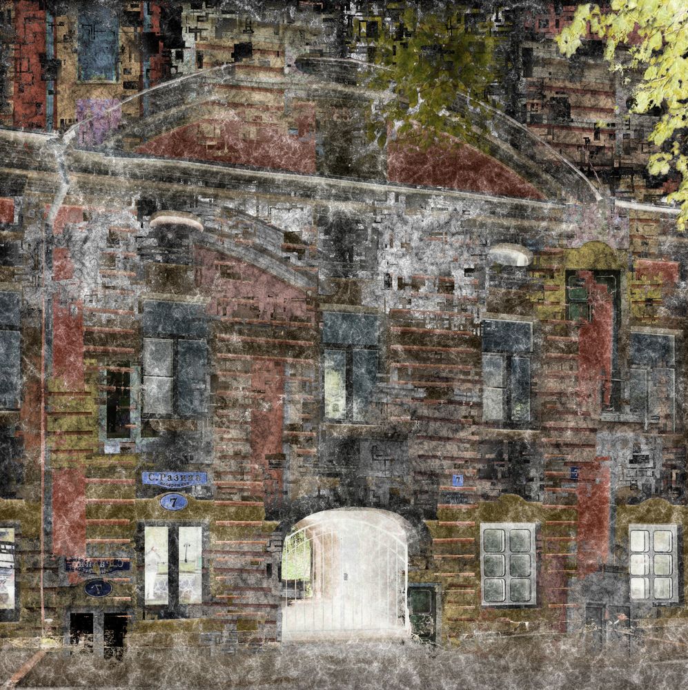 Фотография автора Олег Комарицкий