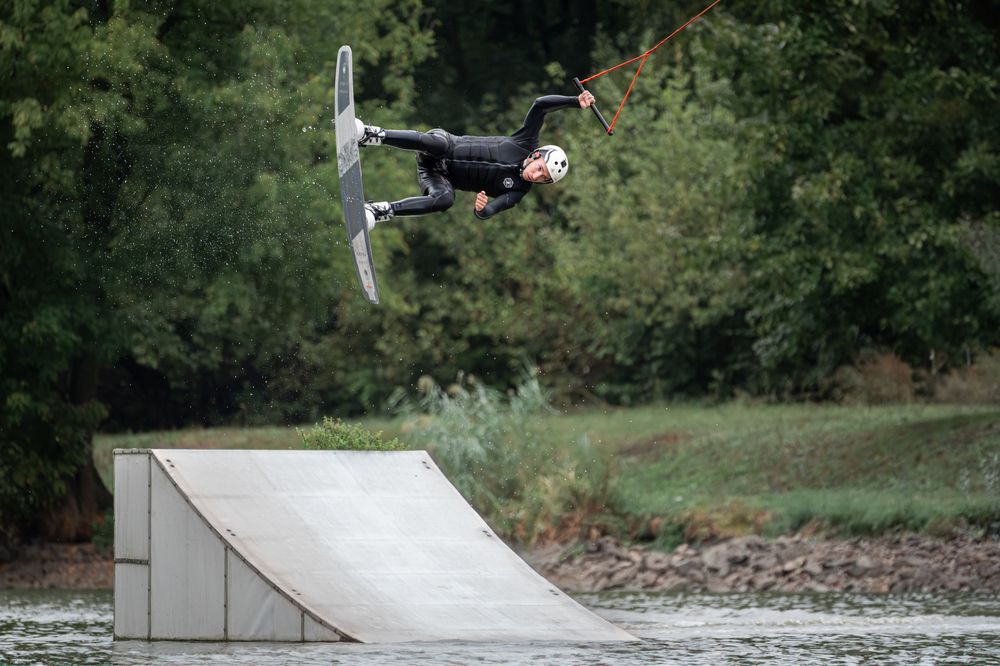 Photograph by Krisztián Csalami