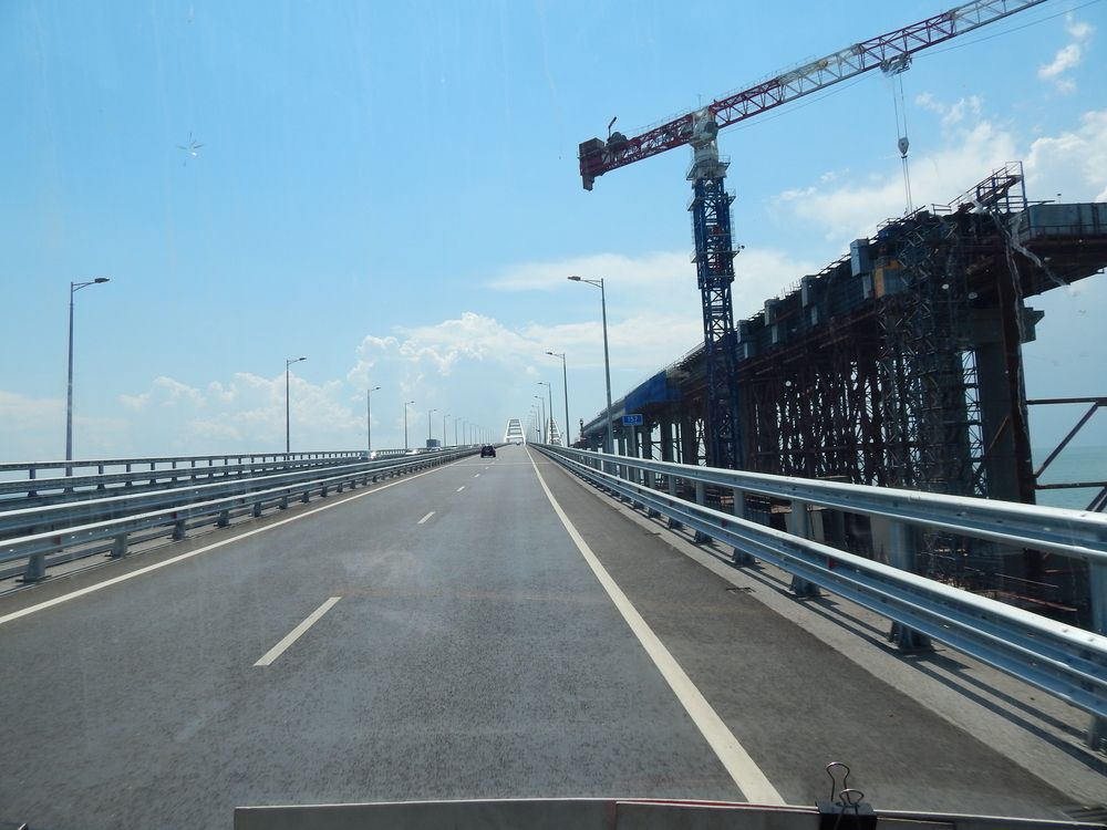 Photograph by Tanivsv