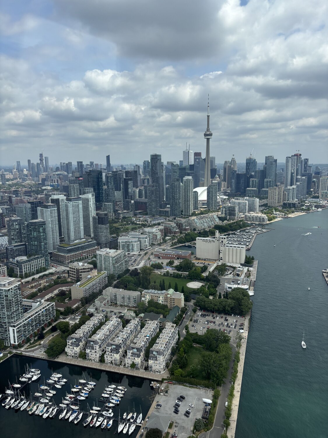 Photo #12426417