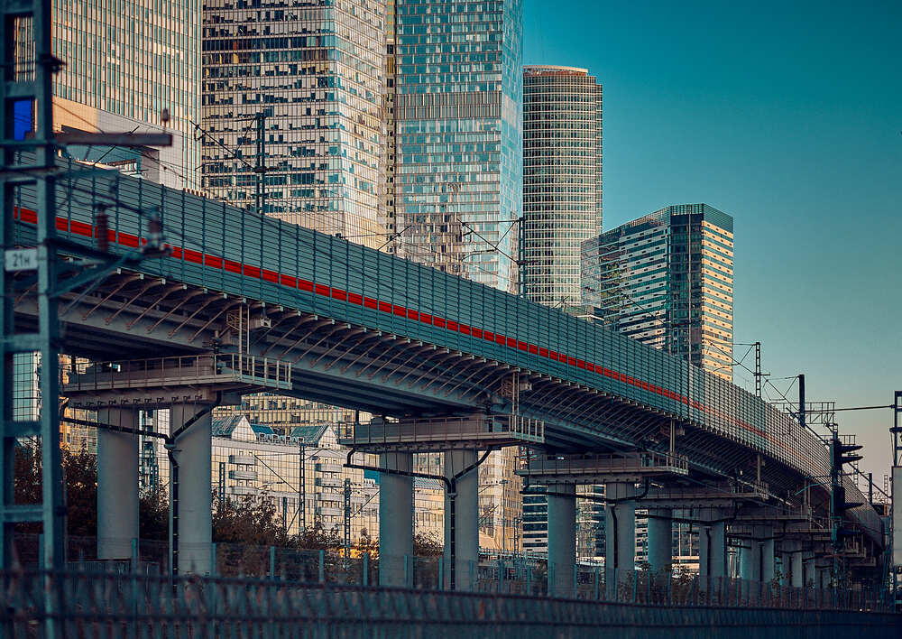 Photograph by Mikhail Khmelevskiy